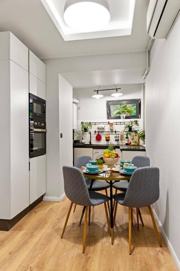 Ferienwohnung Tova Pearl Ultracentral - Romana Square Subway Bukarest Exterior foto